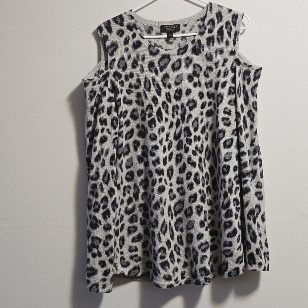 Charter Club Leopard Print Cold Shoulder 100% Cashmere Sweater Color Large